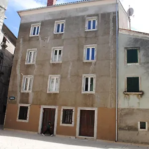 Piazzetta Cres